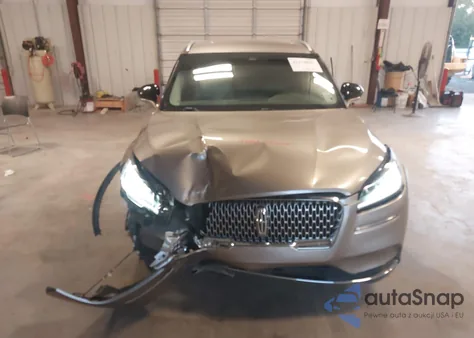 2020 Lincoln Corsair Standard z USA, uszkodzony, nr VIN 5LMCJ1C92LUL15737